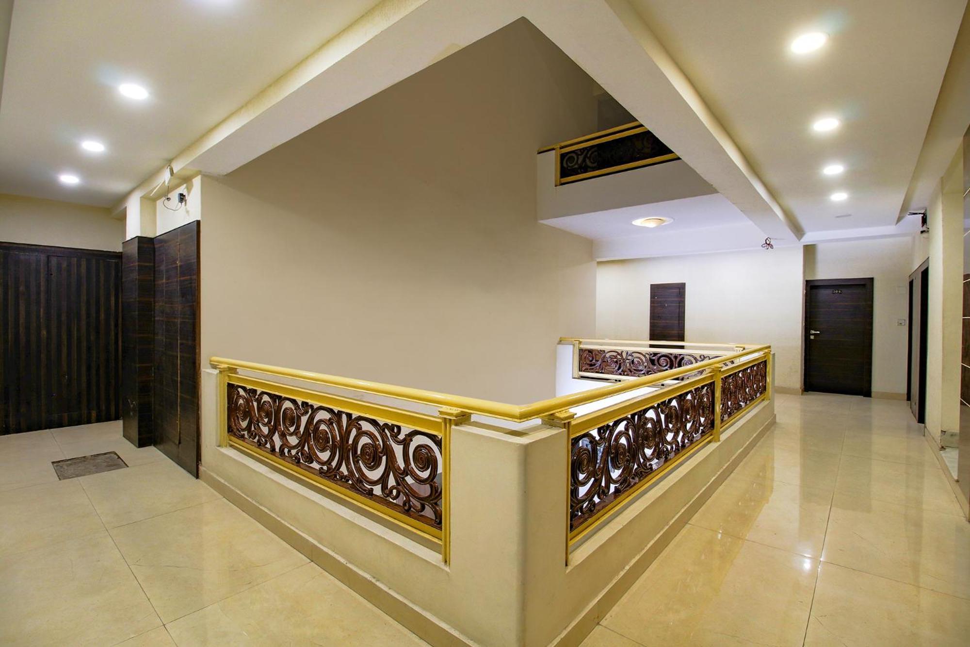 Hotel Regency Бхопал Экстерьер фото